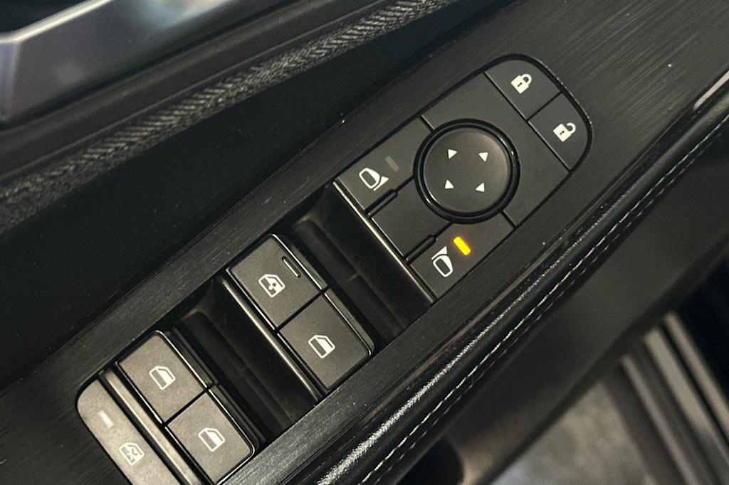 Thumbnail: 2023 Nissan Rogue - 21