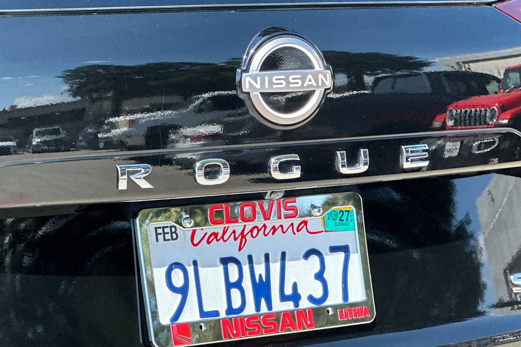 Thumbnail: 2023 Nissan Rogue - 7