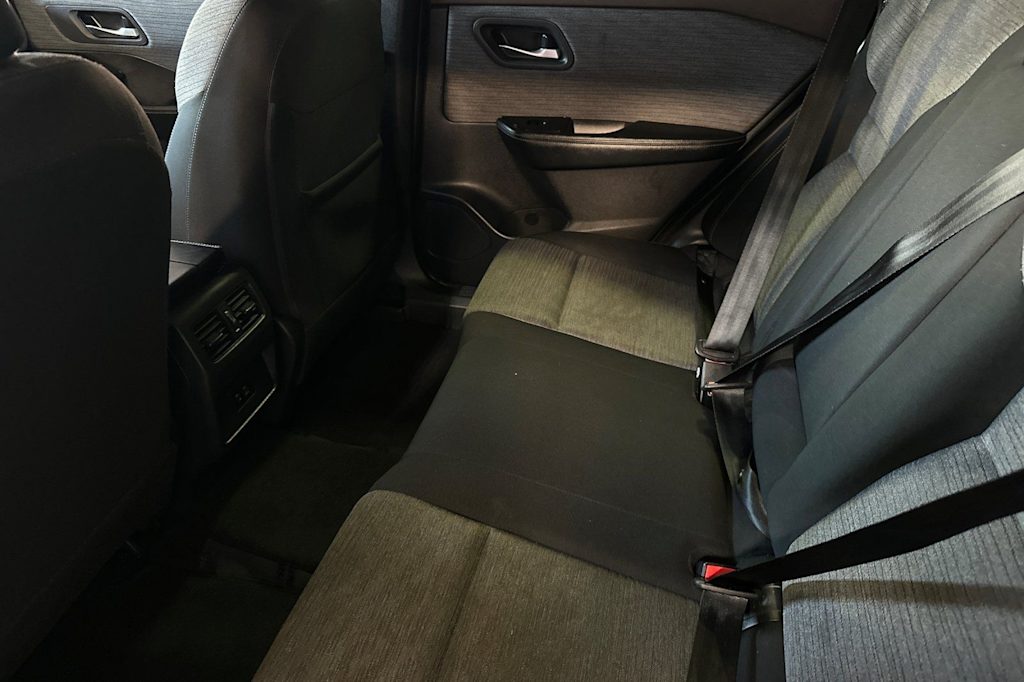 Thumbnail: 2023 Nissan Rogue - 11