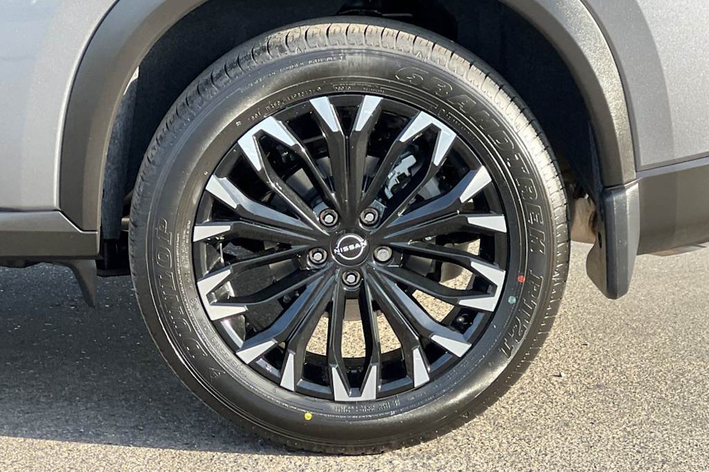 Thumbnail: 2026 Nissan Rogue - 8