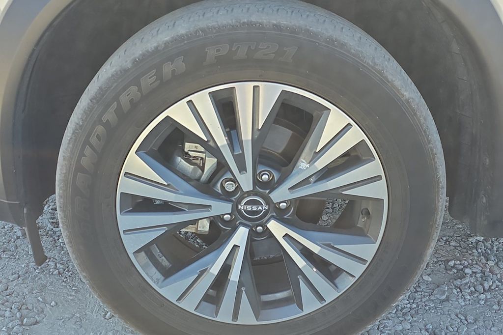 Thumbnail: 2023 Nissan Rogue - 8