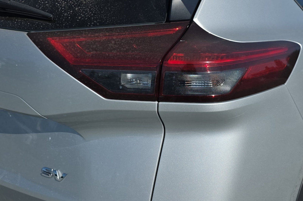 Thumbnail: 2023 Nissan Rogue - 19