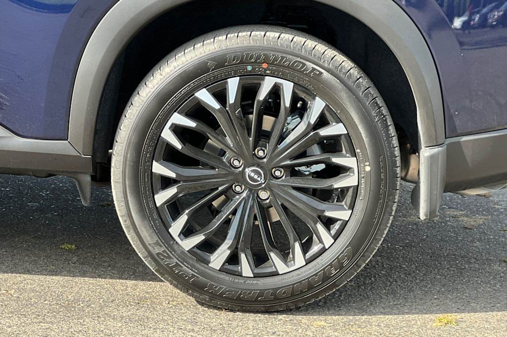 Thumbnail: 2026 Nissan Rogue - 8