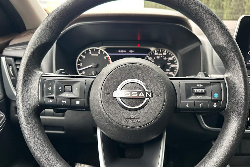 Thumbnail: 2023 Nissan Rogue - 30