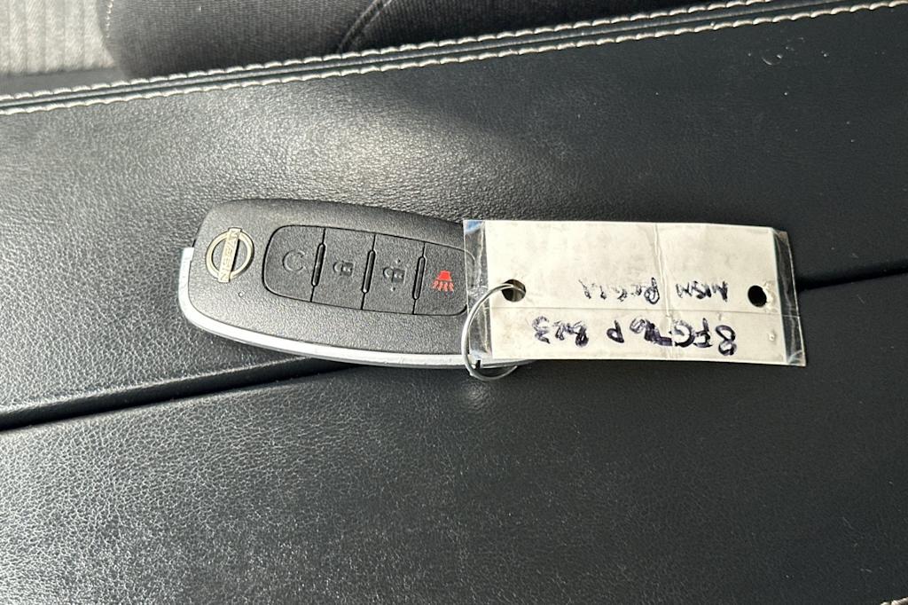 Thumbnail: 2023 Nissan Rogue - 18