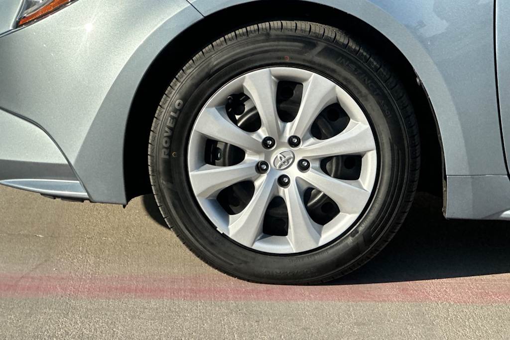 Thumbnail: 2021 Toyota Corolla - 8