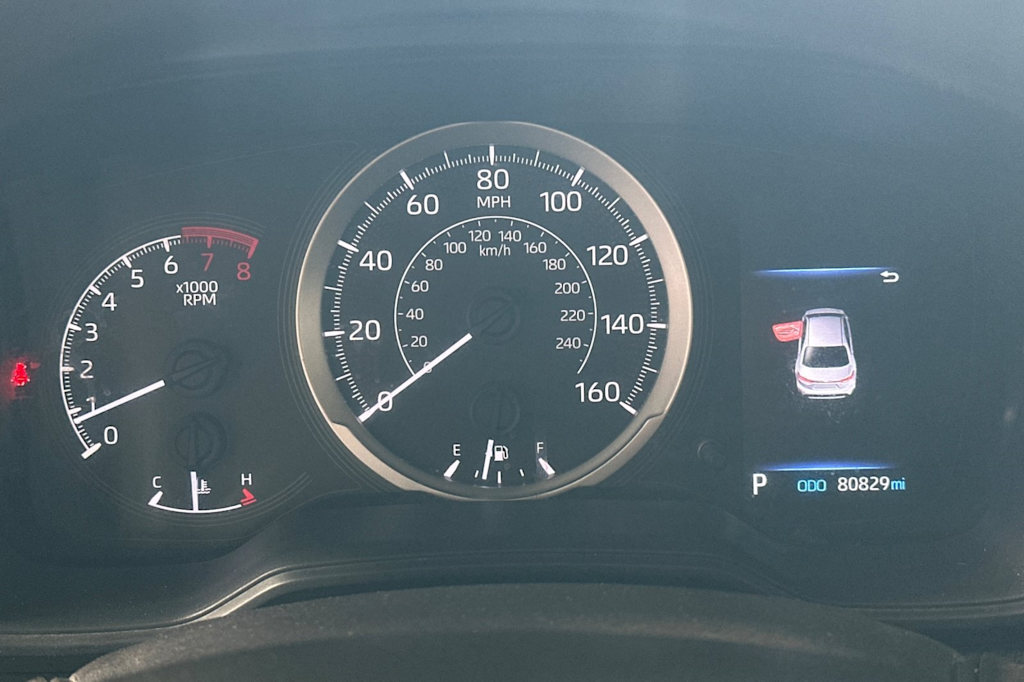 Thumbnail: 2021 Toyota Corolla - 16