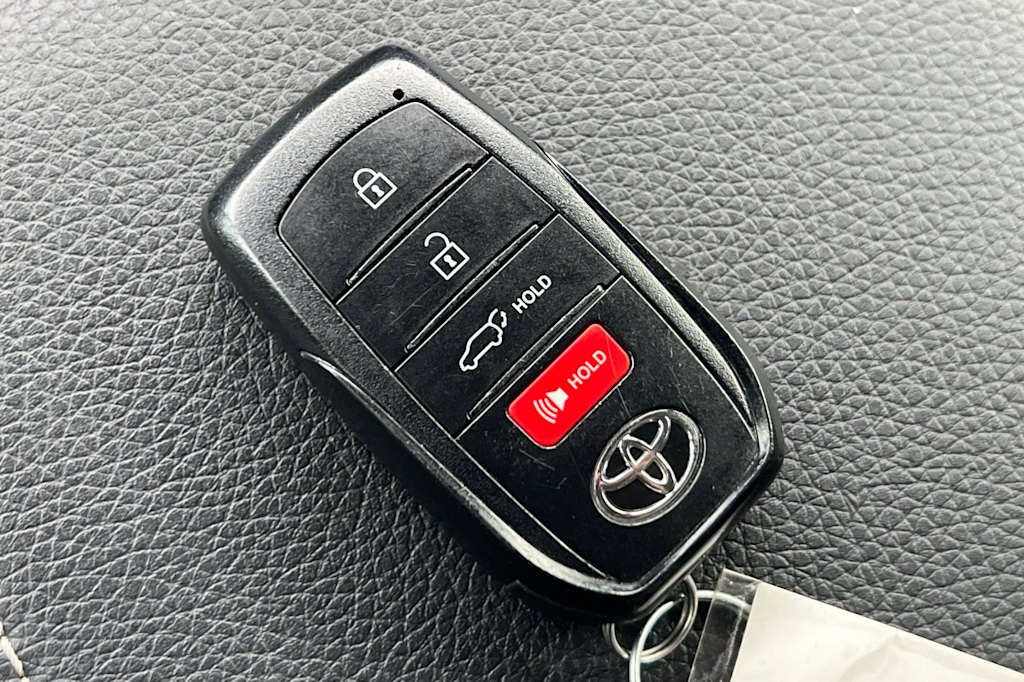 Thumbnail: 2024 Toyota Land Cruiser - 17