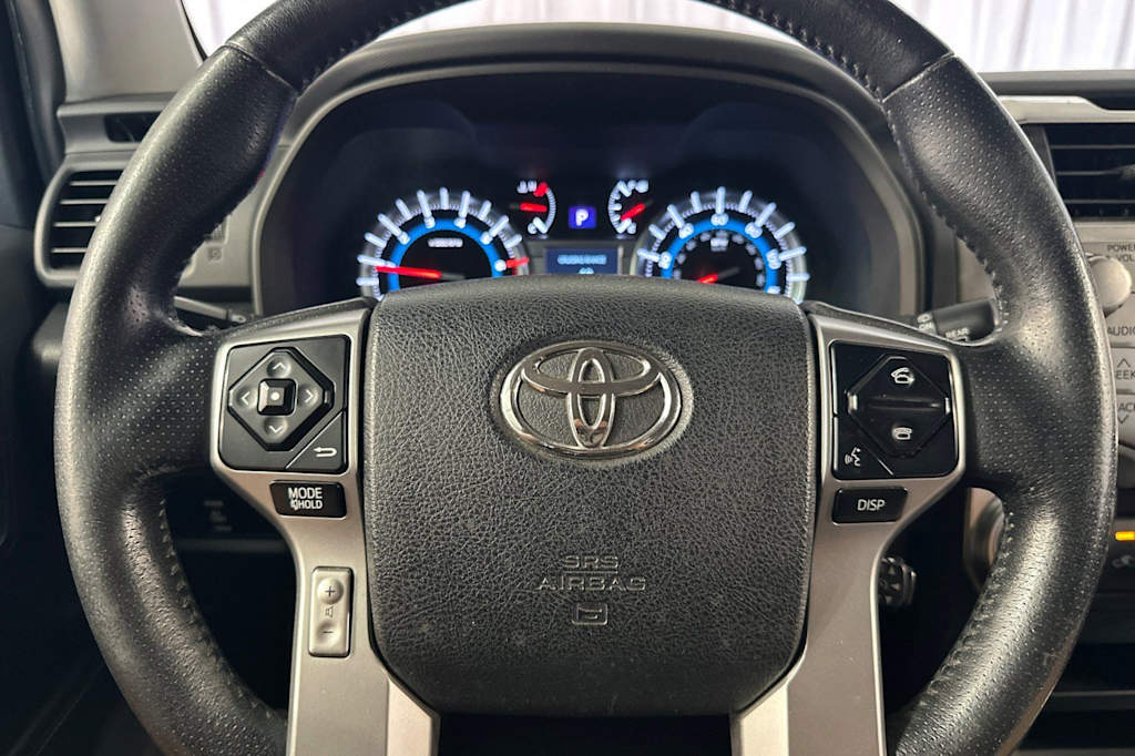 Thumbnail: 2014 Toyota 4Runner - 26
