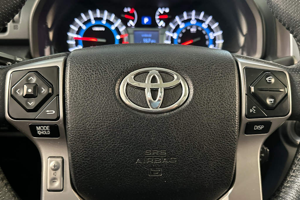 Thumbnail: 2014 Toyota 4Runner - 26