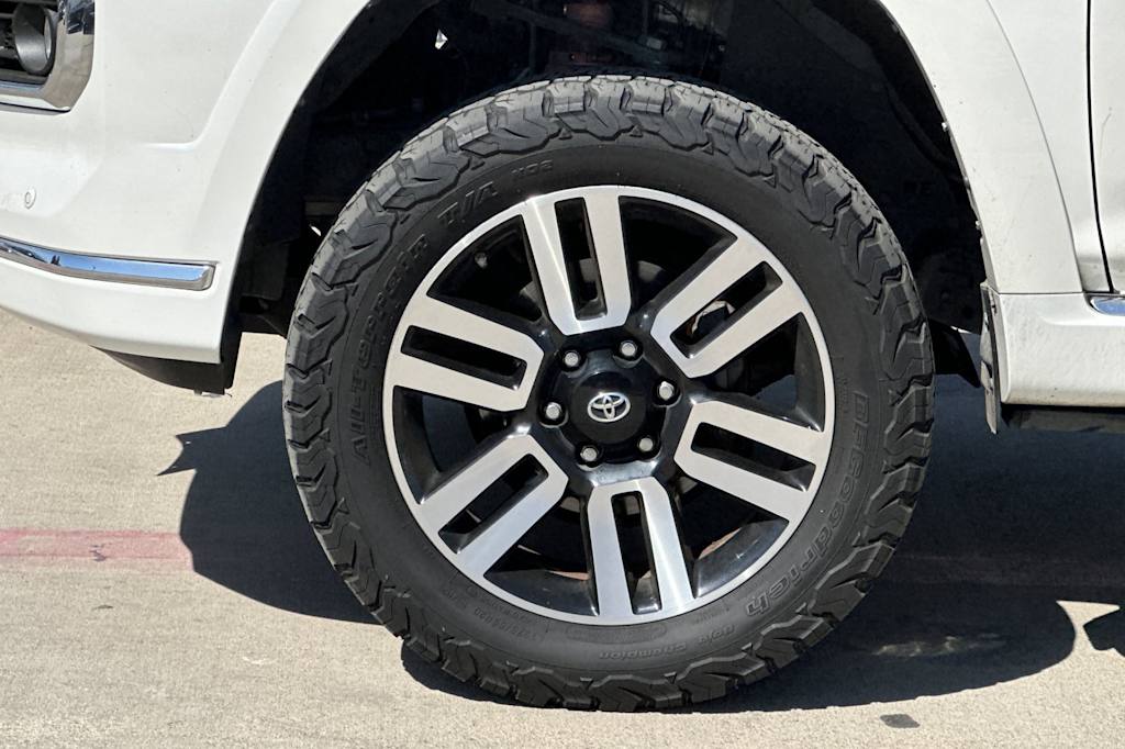 Thumbnail: 2014 Toyota 4Runner - 8