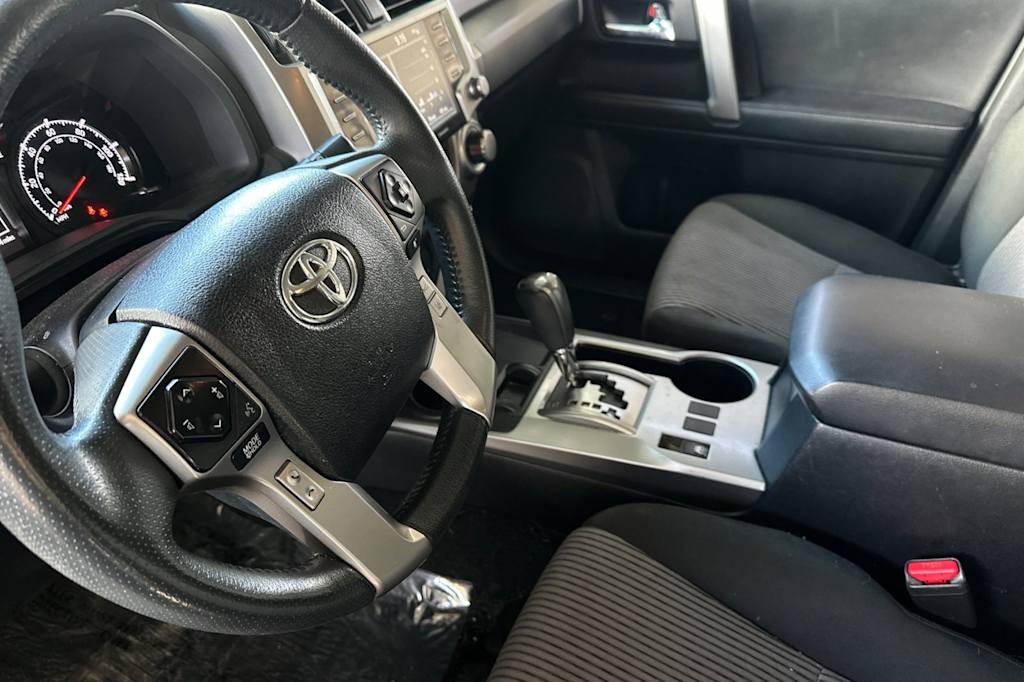 Thumbnail: 2022 Toyota 4Runner - 9