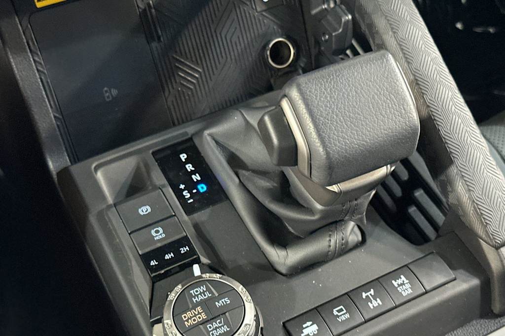 Thumbnail: 2025 Toyota 4Runner - 15