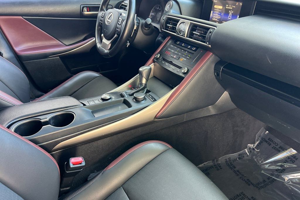 Thumbnail: 2020 Lexus IS - 13