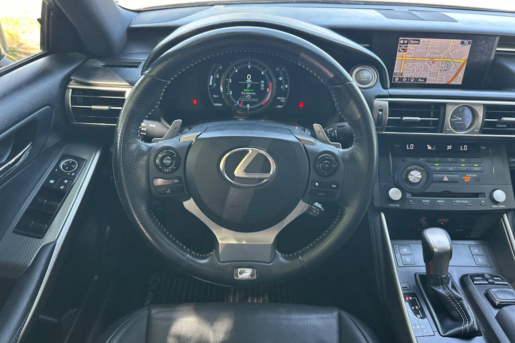 Thumbnail: 2015 Lexus IS - 11
