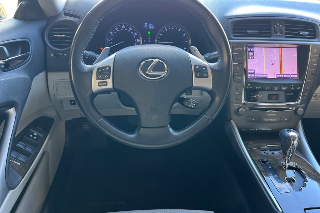 Thumbnail: 2013 Lexus IS - 11