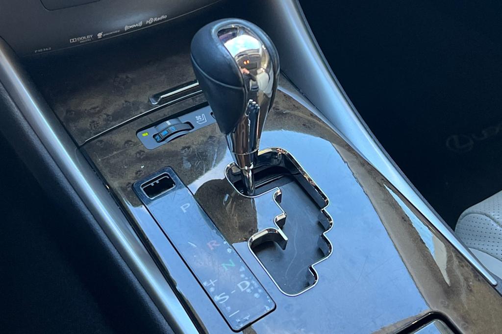 Thumbnail: 2013 Lexus IS - 14