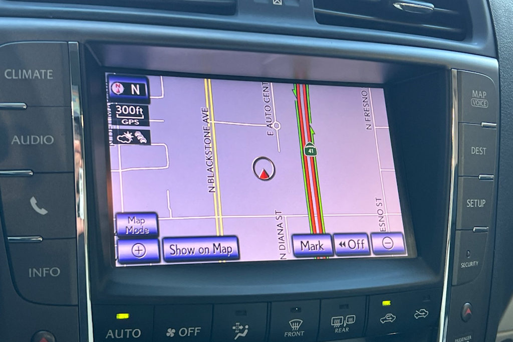 Thumbnail: 2013 Lexus IS - 24