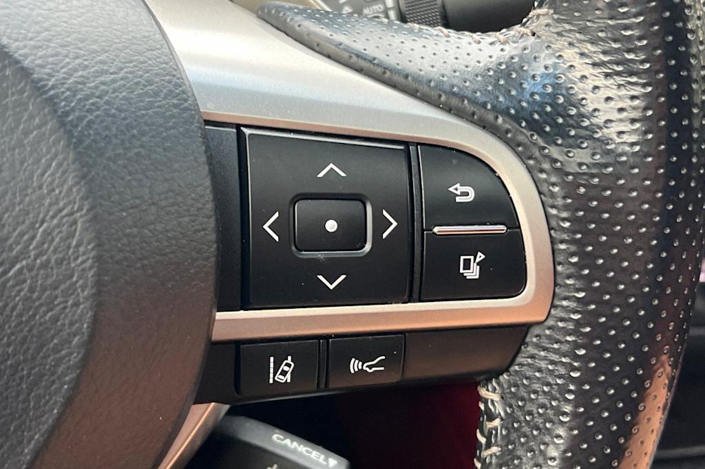 Thumbnail: 2016 Lexus GS - 31