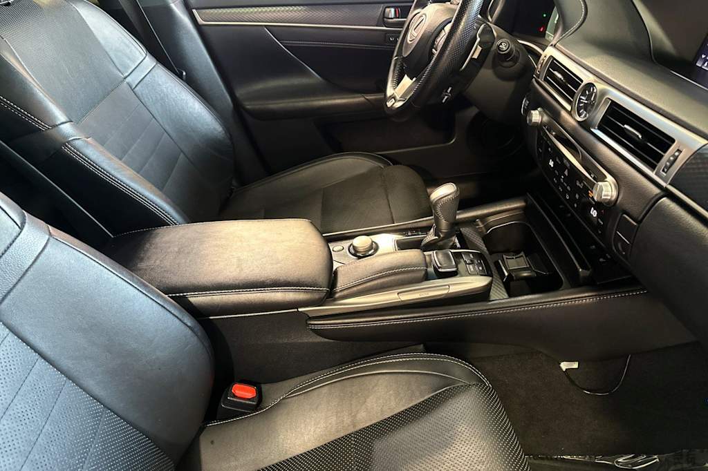 Thumbnail: 2018 Lexus GS - 10