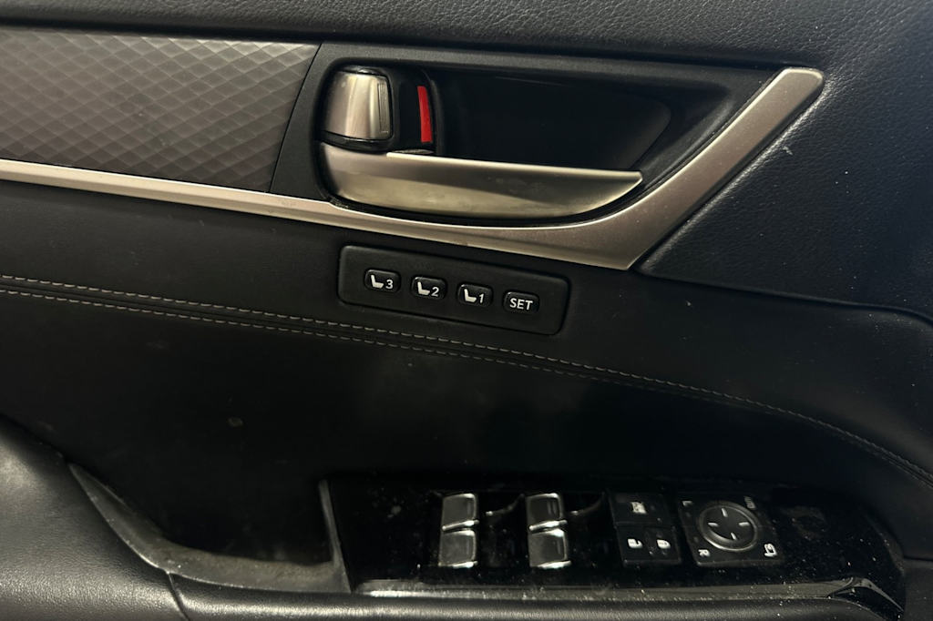 Thumbnail: 2019 Lexus GS - 23