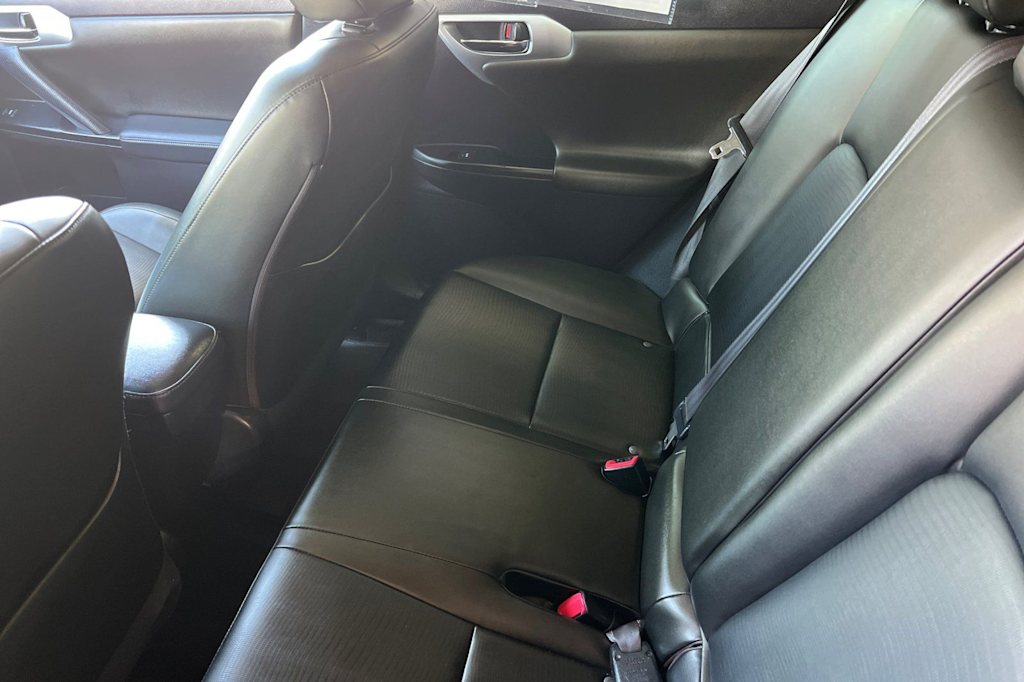 Thumbnail: 2012 Lexus CT - 10