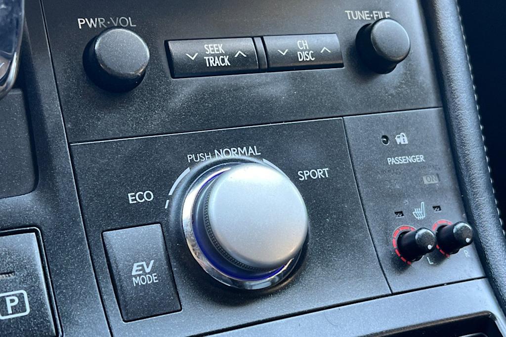 Thumbnail: 2012 Lexus CT - 28