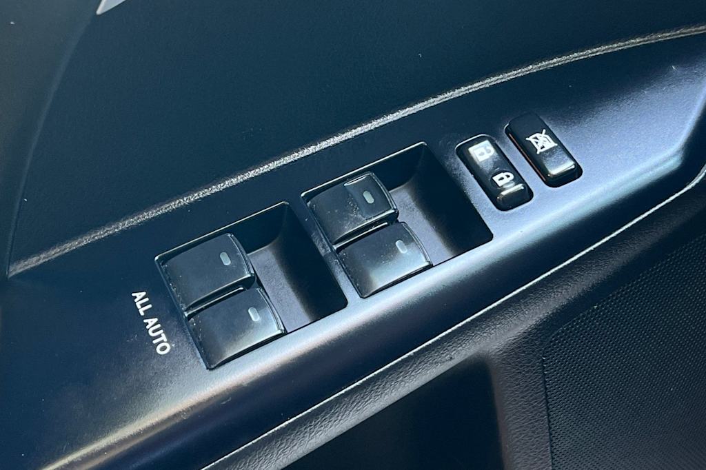Thumbnail: 2012 Lexus CT - 23