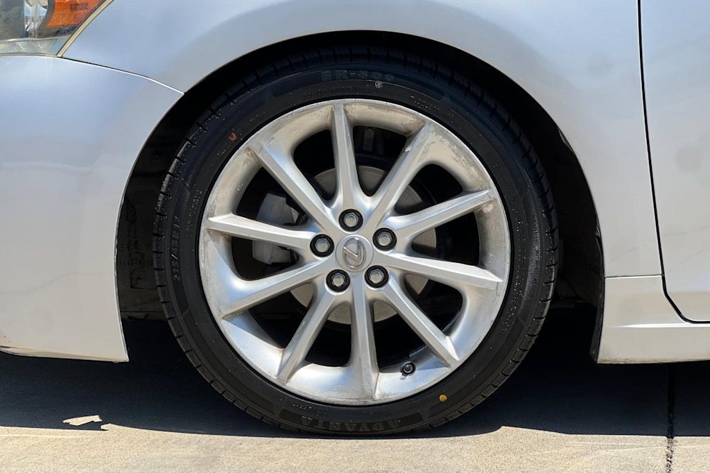 Thumbnail: 2012 Lexus CT - 8