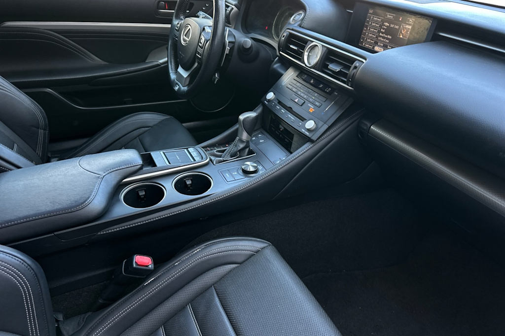 Thumbnail: 2015 Lexus RC - 12