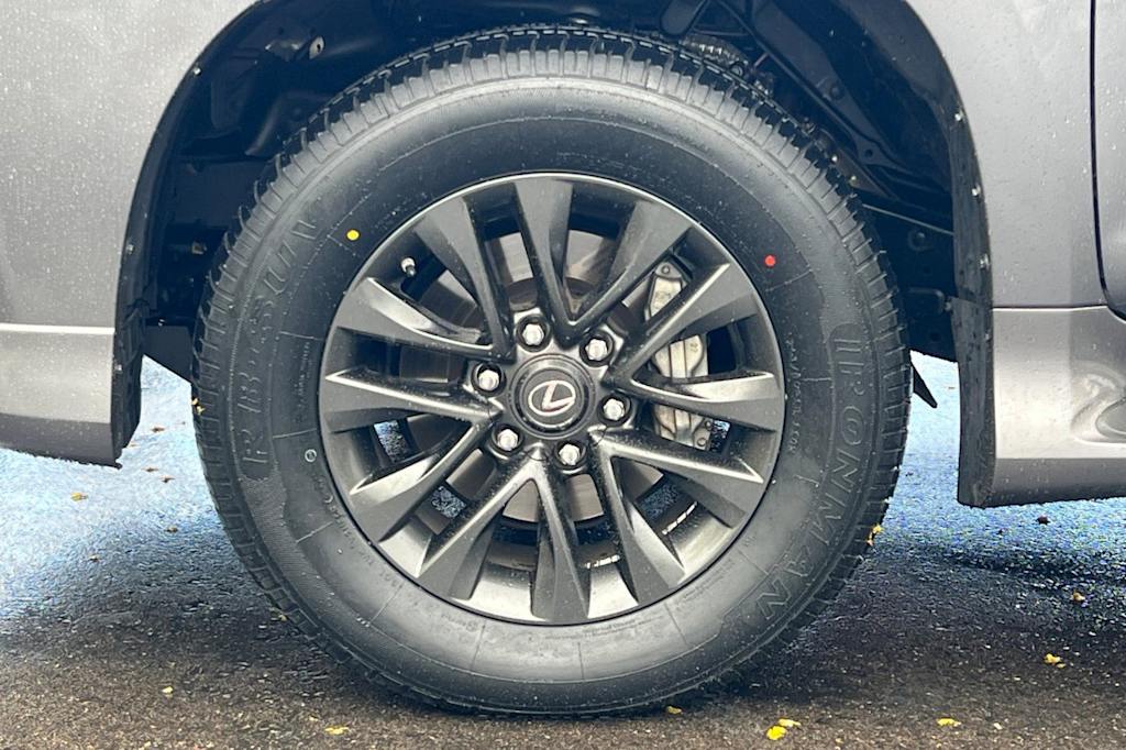 Thumbnail: 2020 Lexus GX - 8