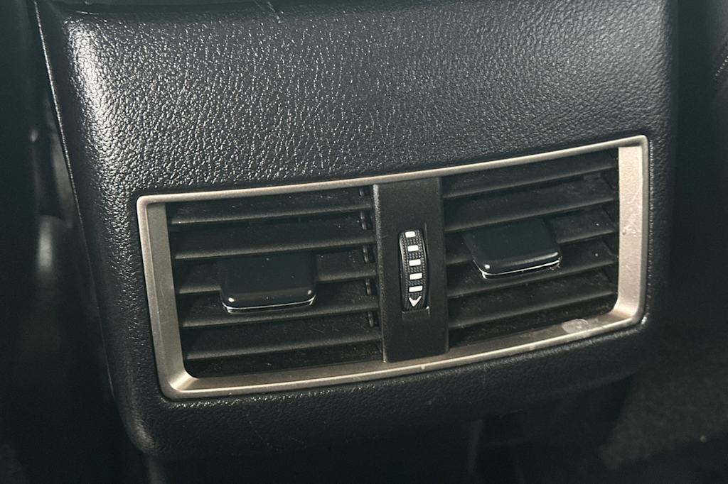 Thumbnail: 2015 Lexus NX - 24