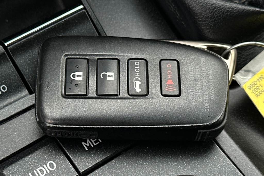 Thumbnail: 2015 Lexus NX - 15