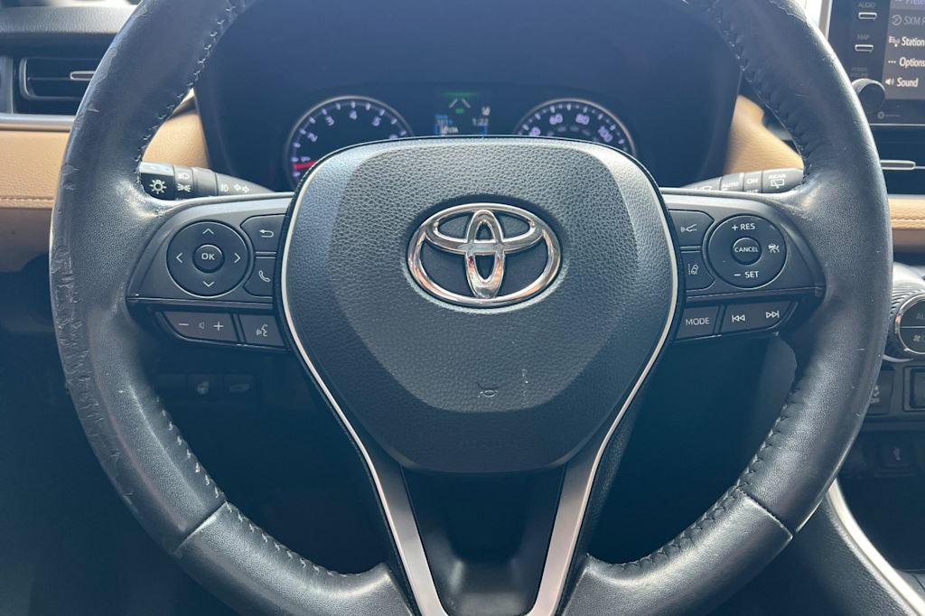 Thumbnail: 2020 Toyota RAV4 - 29