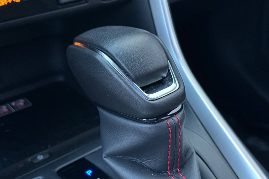 Thumbnail: 2025 Toyota RAV4 - 14