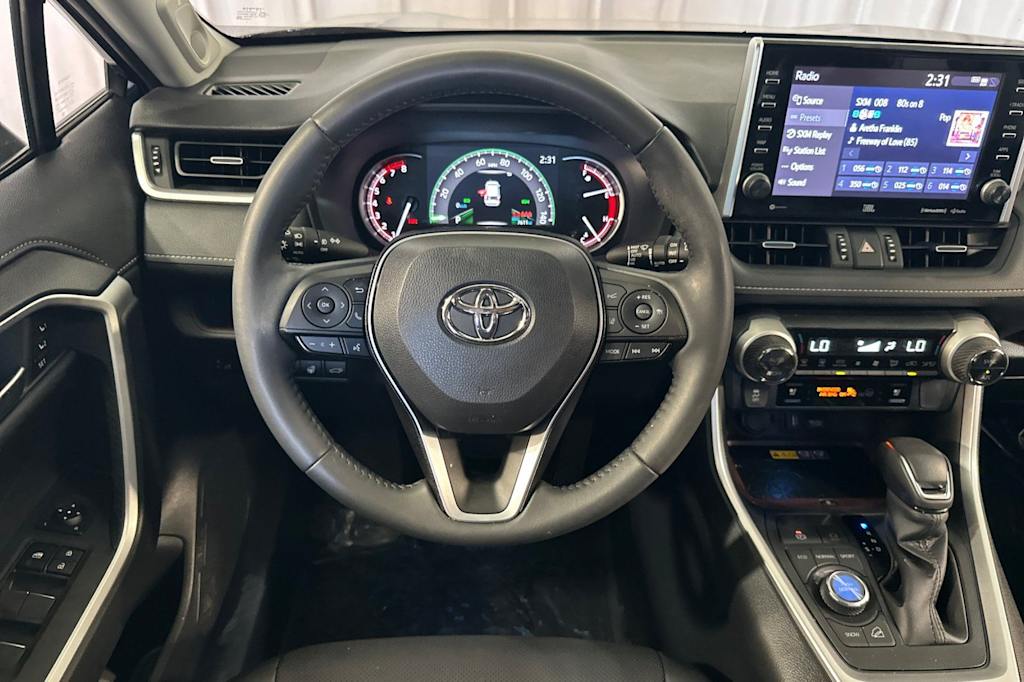 Thumbnail: 2022 Toyota RAV4 - 10