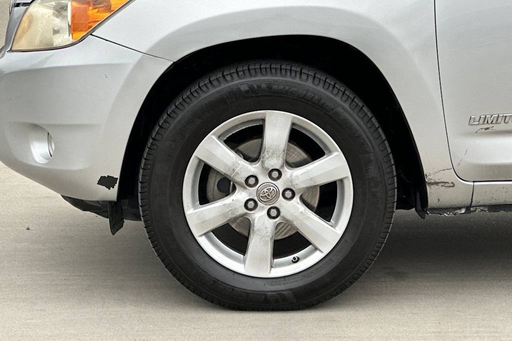 Thumbnail: 2008 Toyota RAV4 - 8