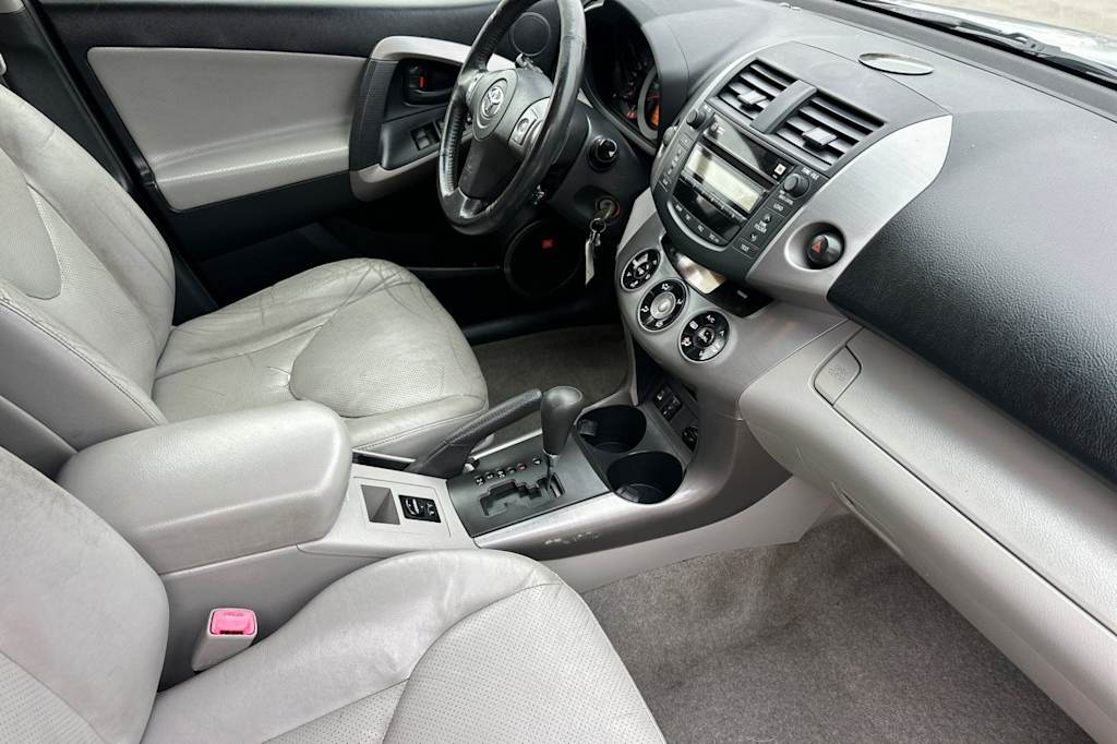 Thumbnail: 2008 Toyota RAV4 - 13