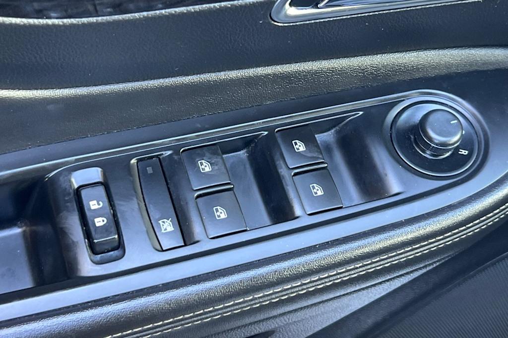 Thumbnail: 2015 Buick Encore - 24