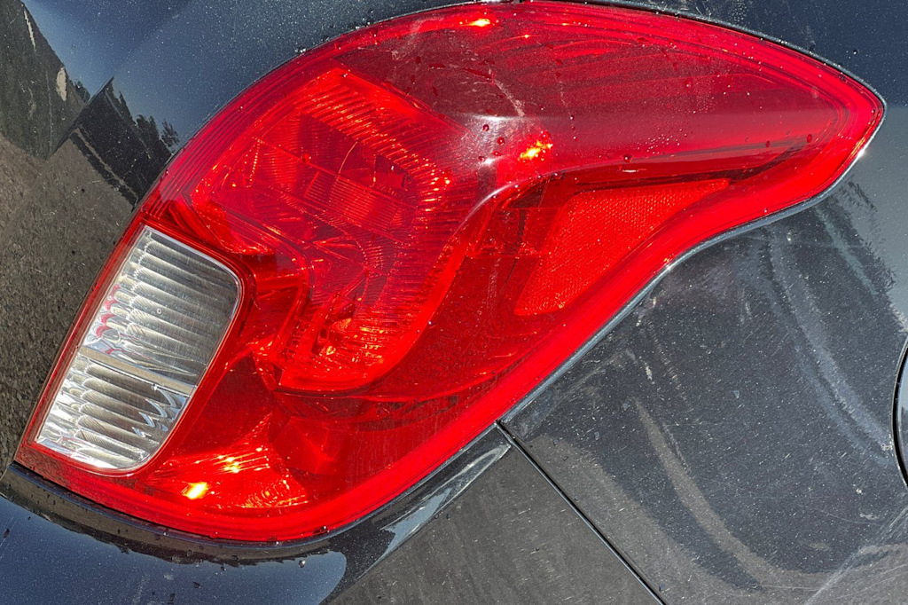 Thumbnail: 2015 Buick Encore - 34