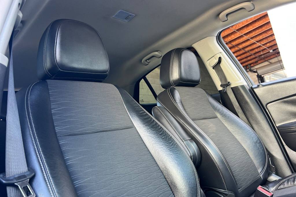 Thumbnail: 2015 Buick Encore - 10