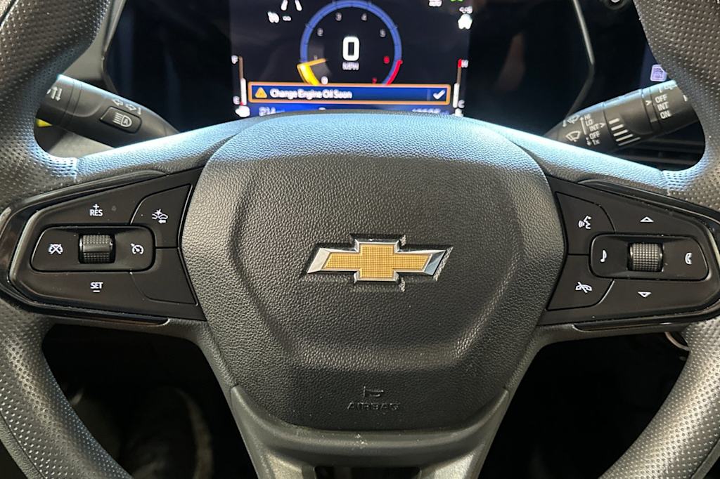 Thumbnail: 2025 Chevrolet Trax - 30