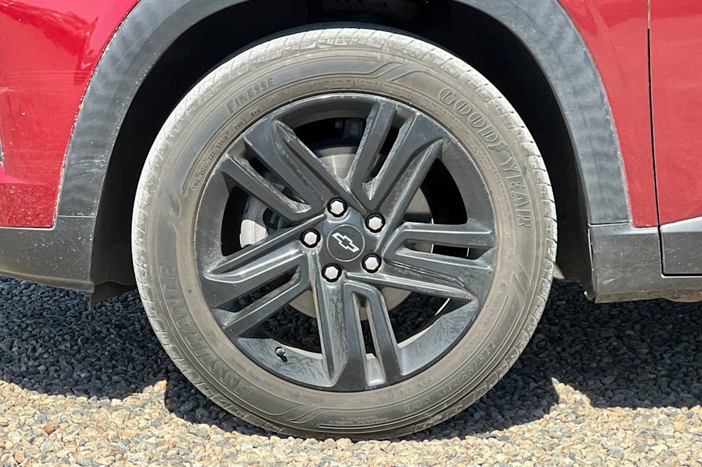 Thumbnail: 2024 Chevrolet Trax - 8