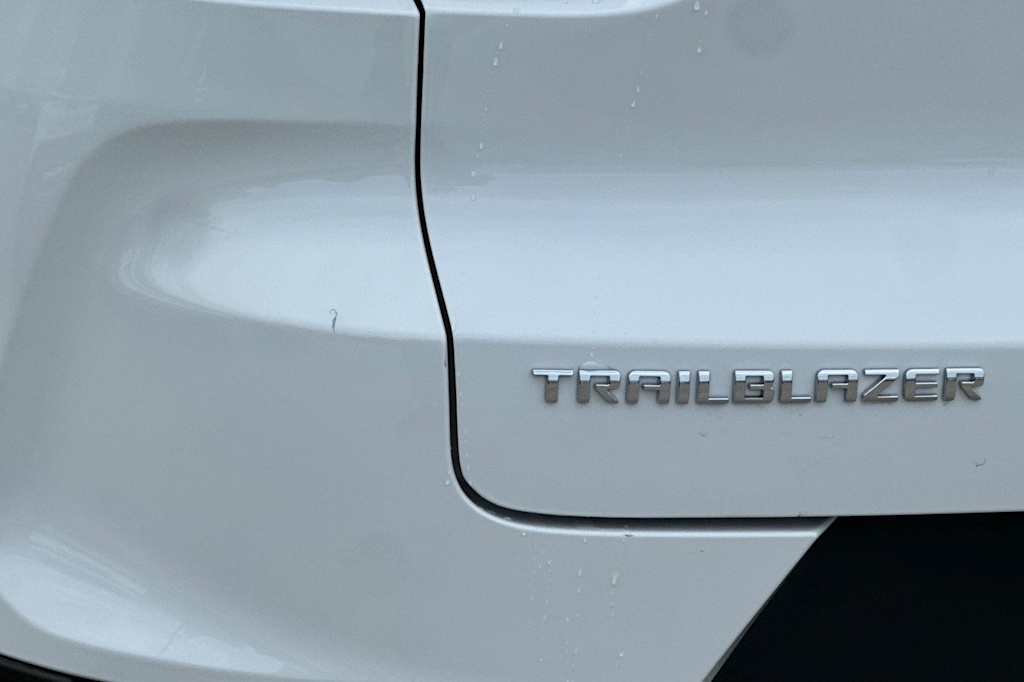 Thumbnail: 2025 Chevrolet TrailBlazer - 34