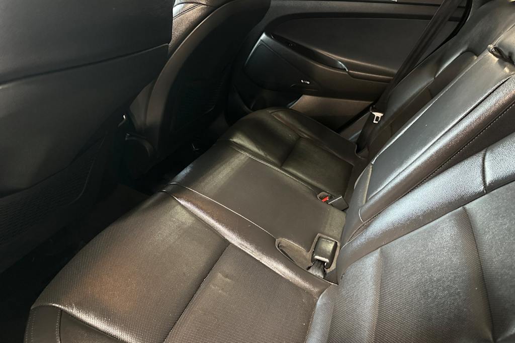 Thumbnail: 2018 Hyundai Tucson - 11