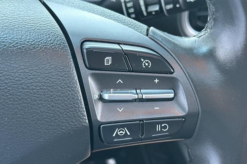 Thumbnail: 2022 Hyundai Kona - 27