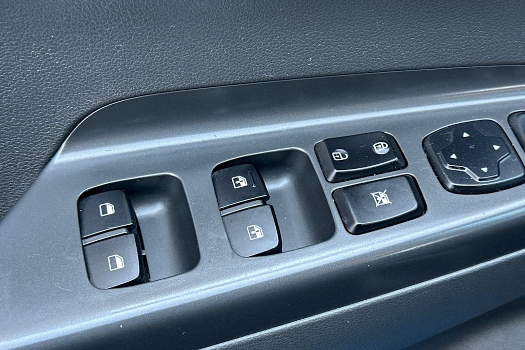 Thumbnail: 2022 Hyundai Kona - 19