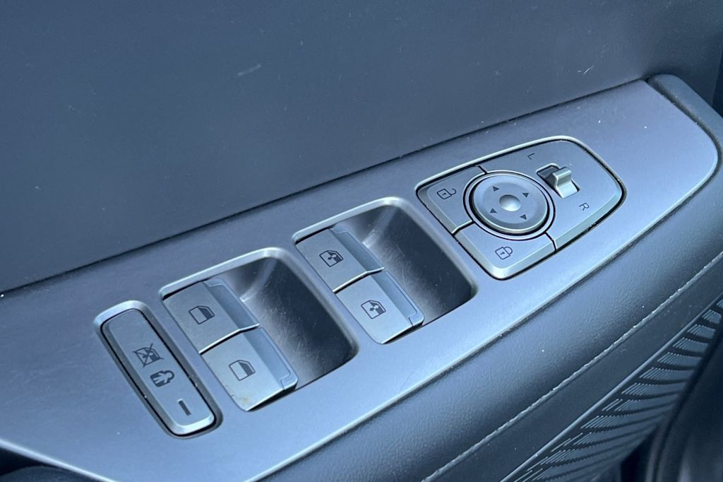 Thumbnail: 2022 Hyundai Palisade - 23