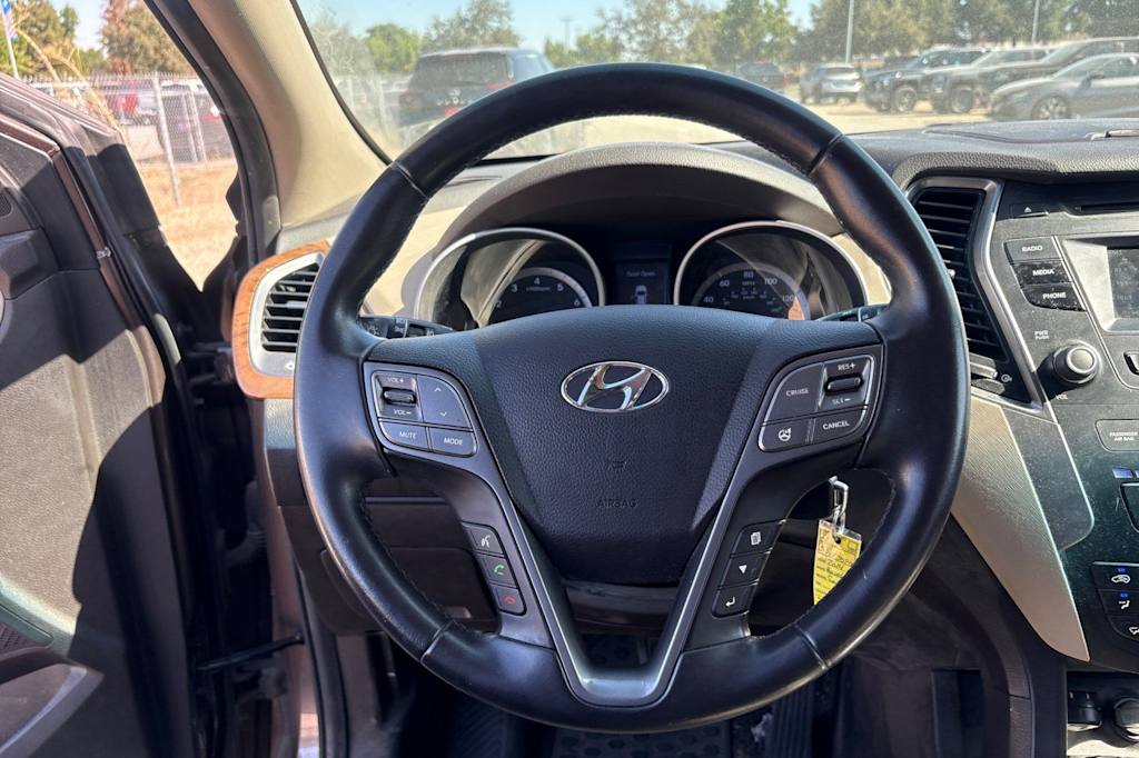 Thumbnail: 2014 Hyundai Santa Fe - 25