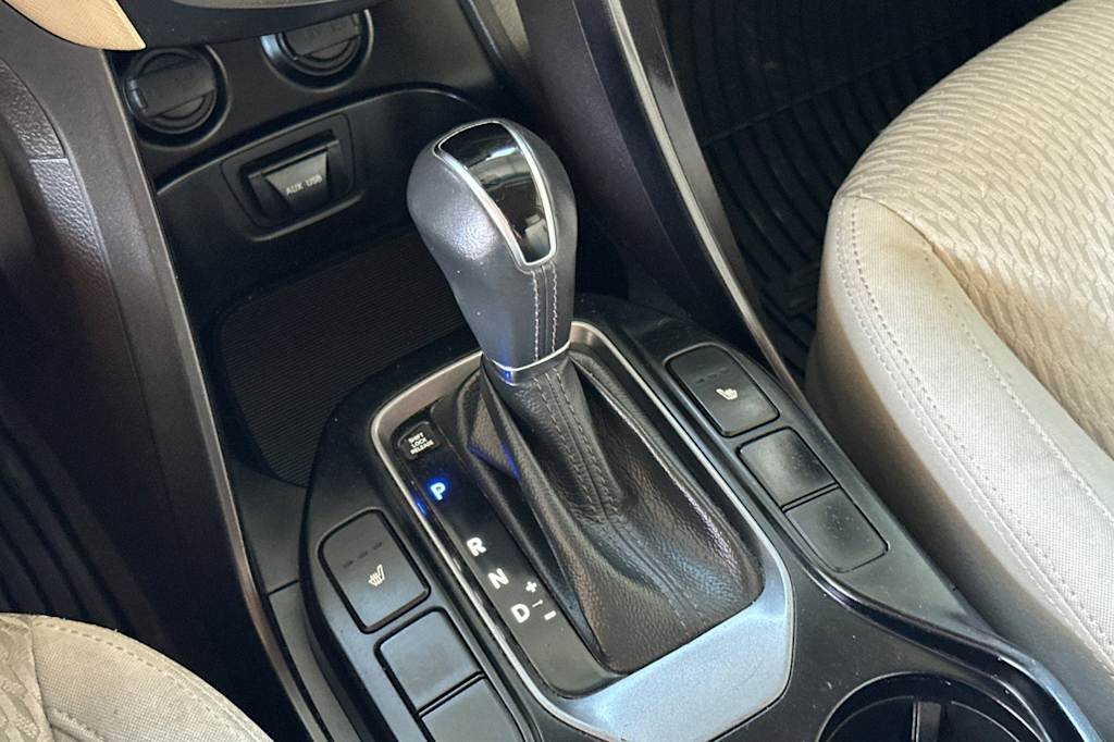 Thumbnail: 2014 Hyundai Santa Fe - 15